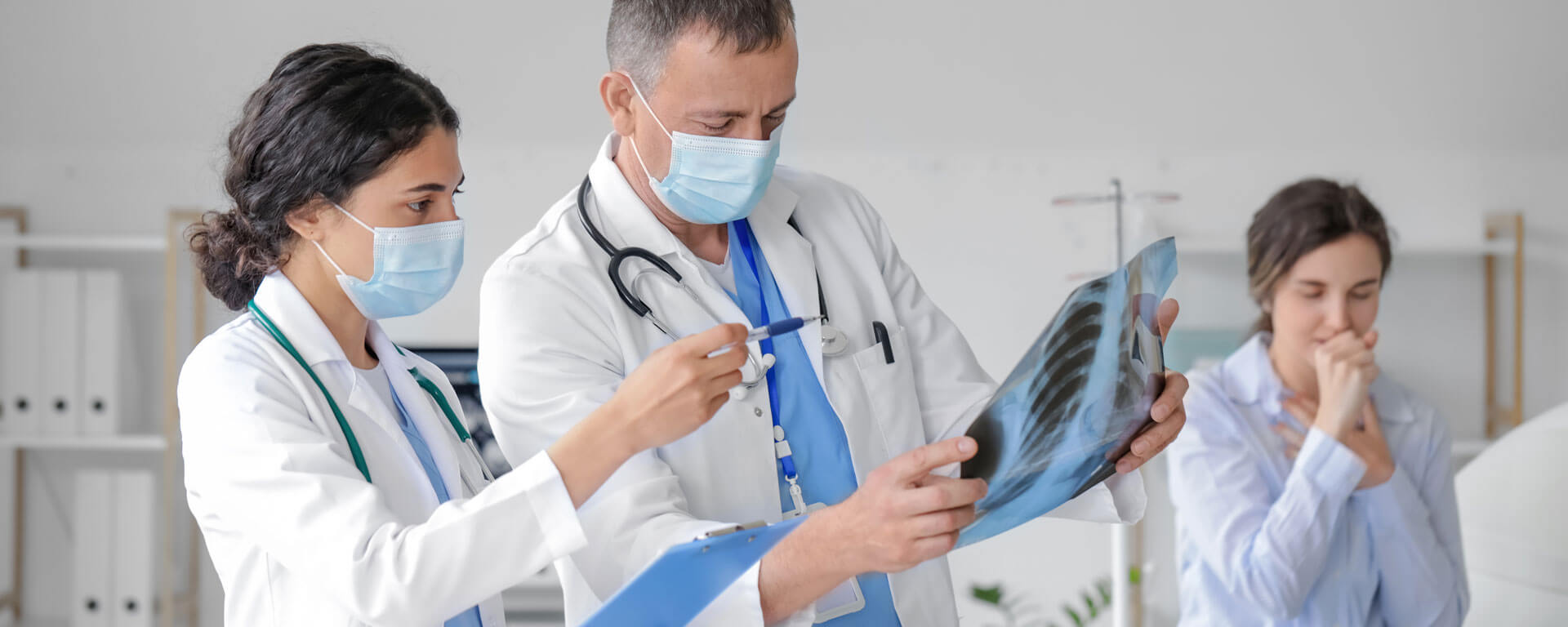 Doctors With Patient